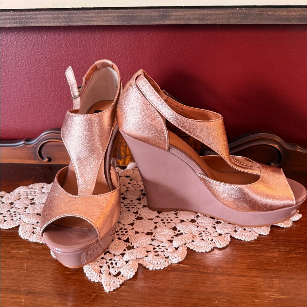 Bc Footwear Metallic Rose Gold Platform Wedge Sandals